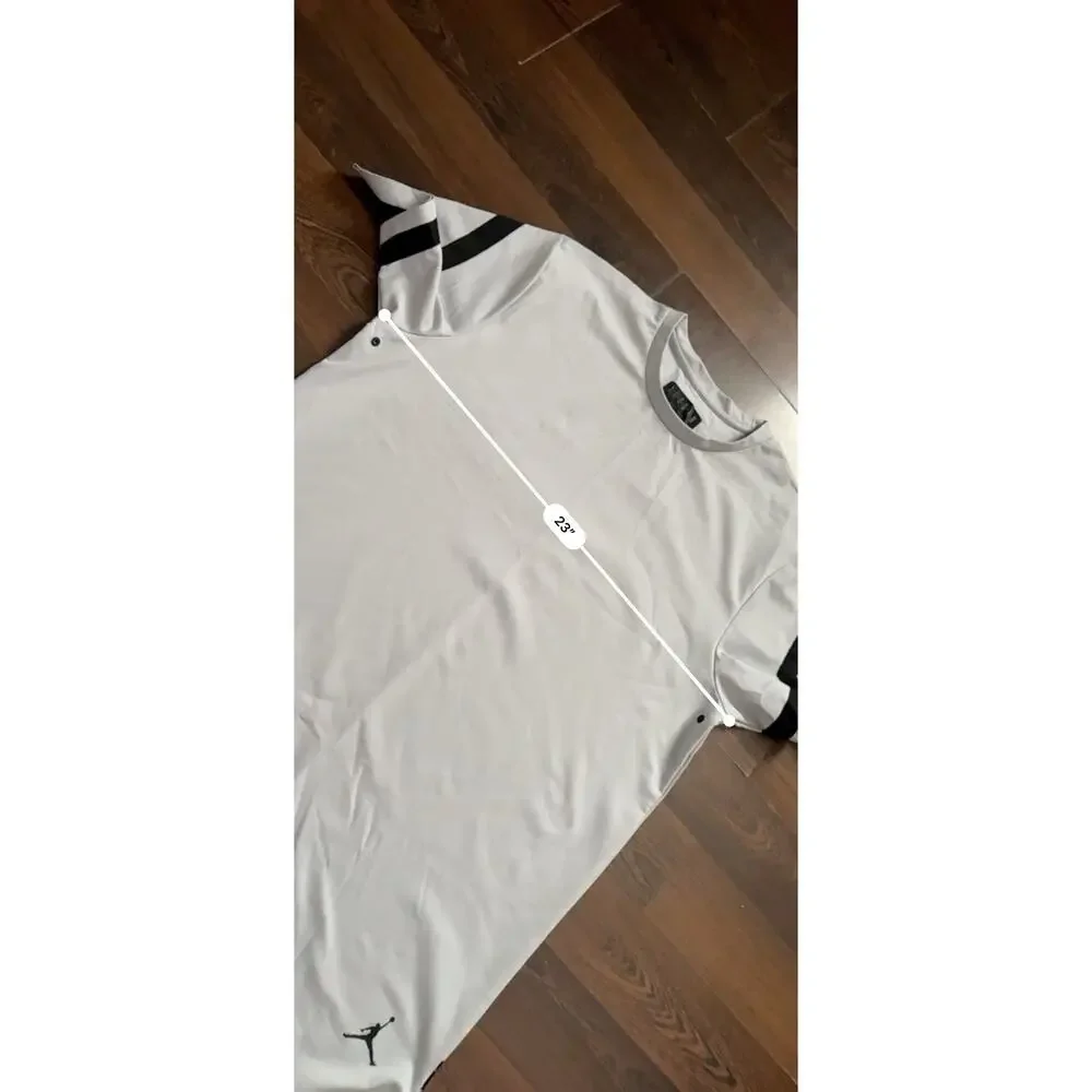 Rare Find Men’s Jordan Shirt Cool Grey Sz XL AA8724-012 Condition 10/10